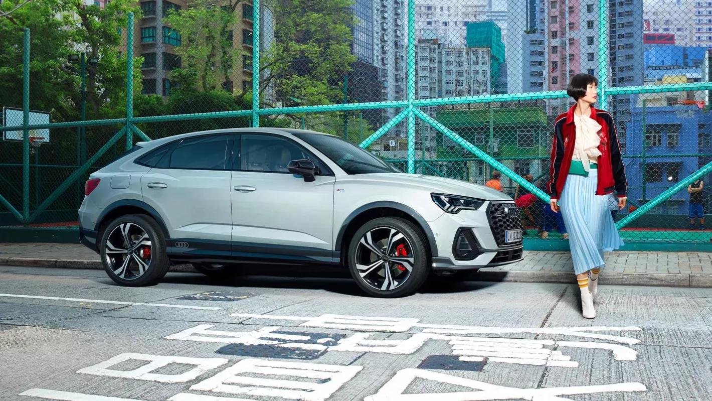 Audi Q3 Sportback zijaanzicht en velgen