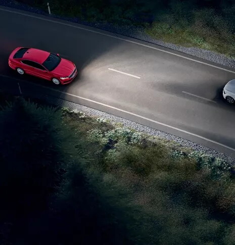 skoda superb limo l&k rood exterieur