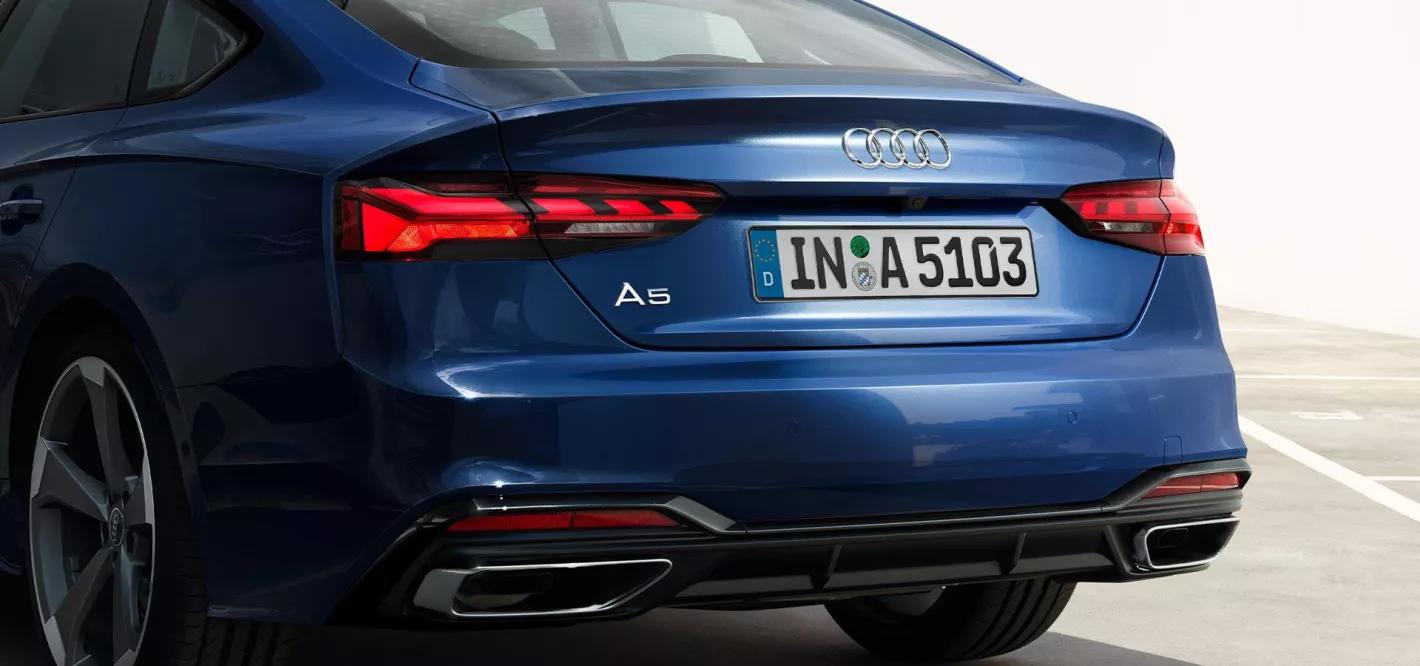 audi a5 sportback achterkant blauw