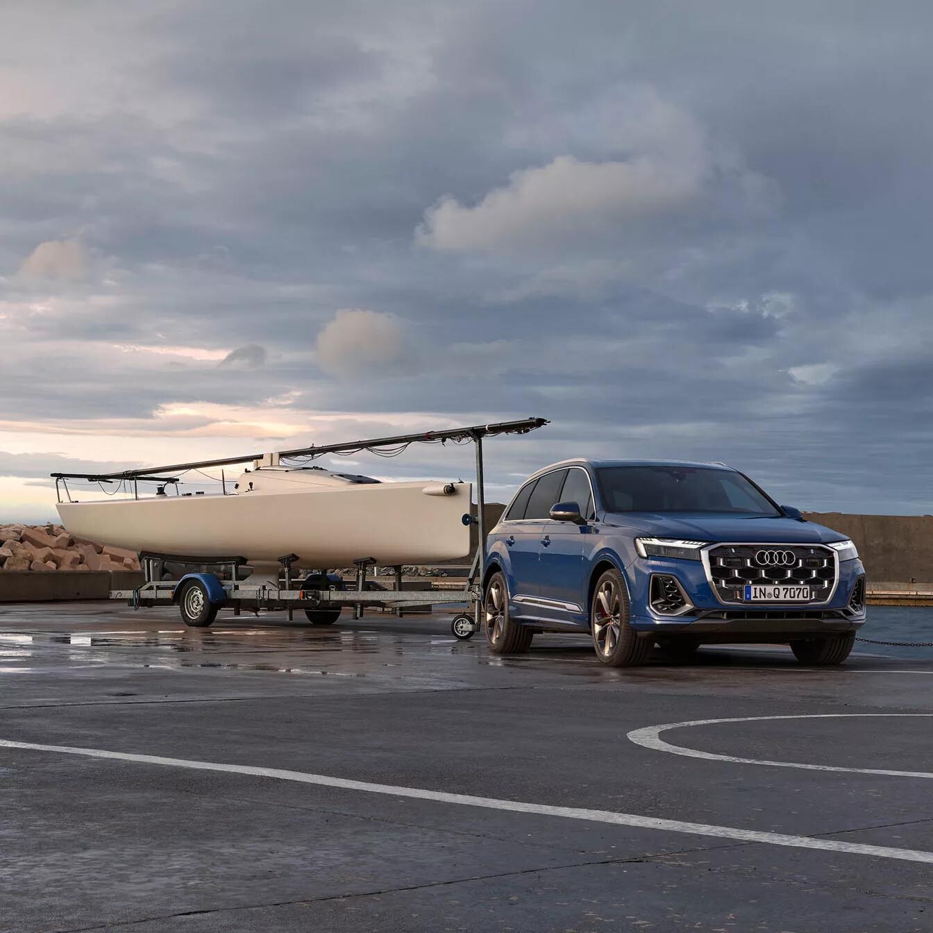 Audi Q7 SUV exterieur blauw