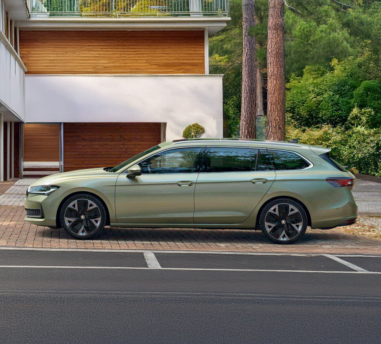 Skoda Superb Combi limited family edition